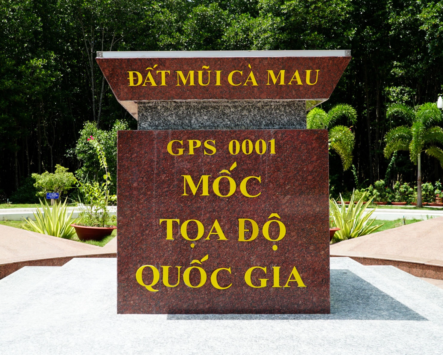 Cực Nam Mũi Cà Mau